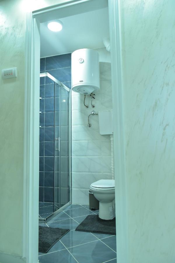 Apartman Bazar Semêndria Exterior foto